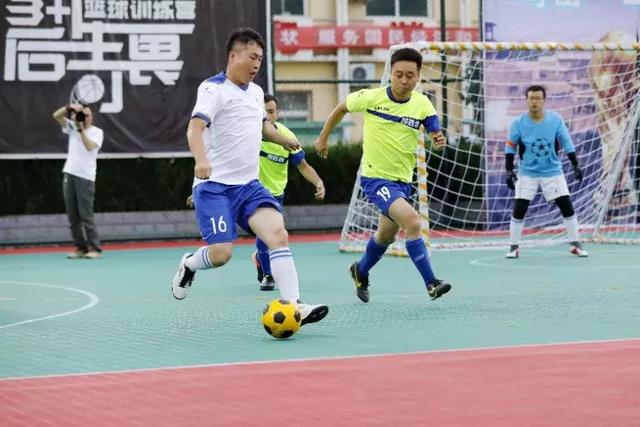 胡金秋31分12板孙铭徽17助攻 广厦逆转胜福建